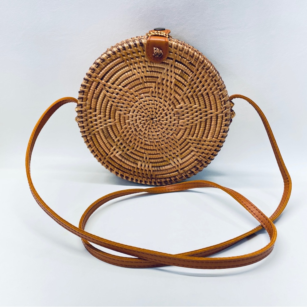 Round Woven Rattan Crossbody Bag - Tan